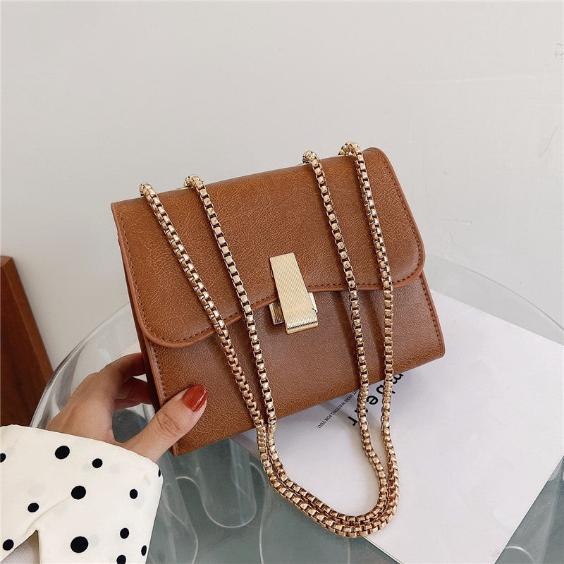 Vintage Style Pochette - Oria