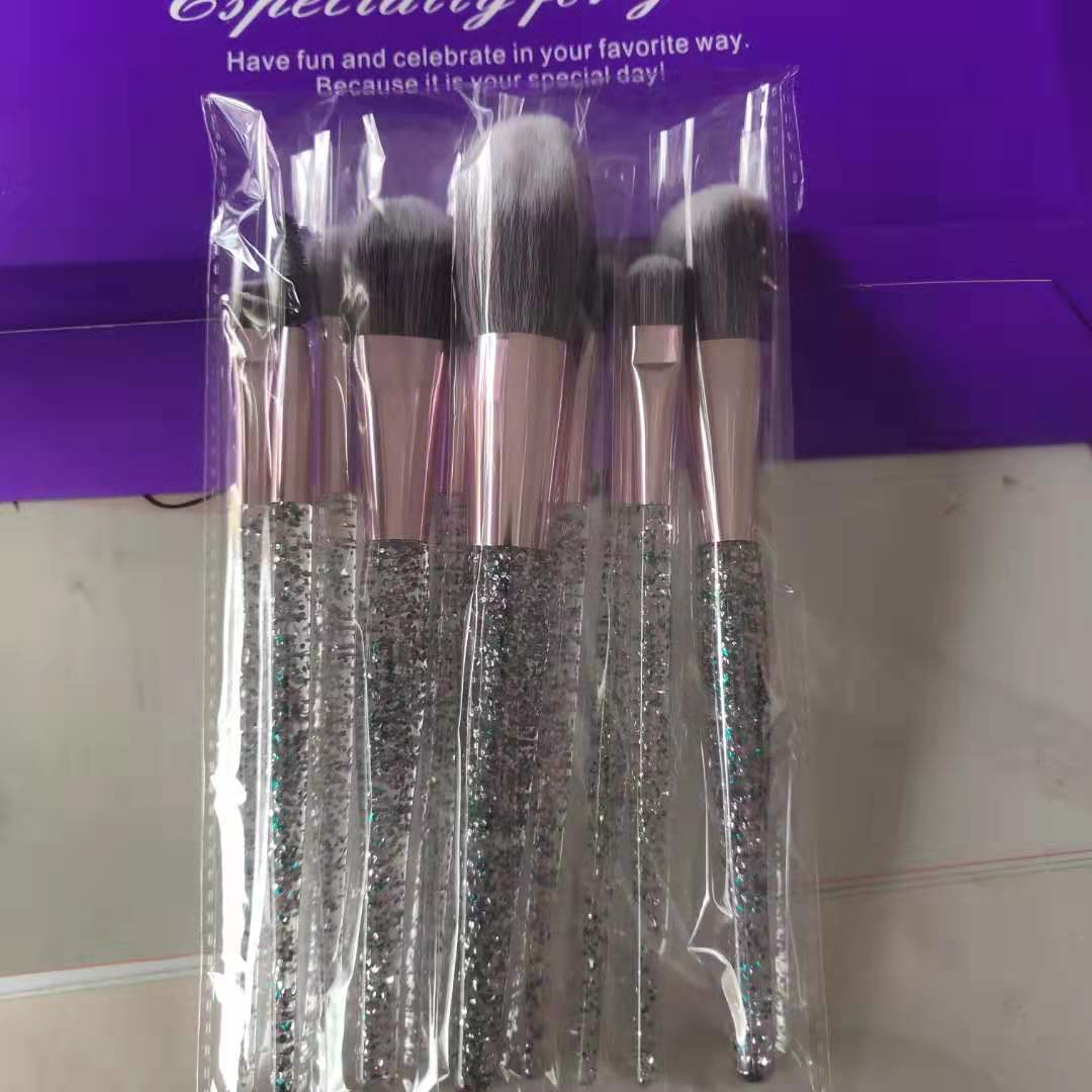 10-Piece Makeup Brush Set for Beauty and Blending - product image 12