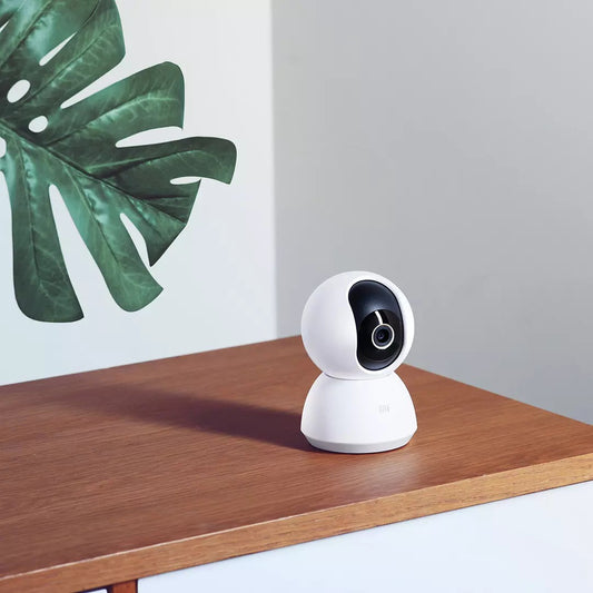 2K PTZ Smart Home Security Camera