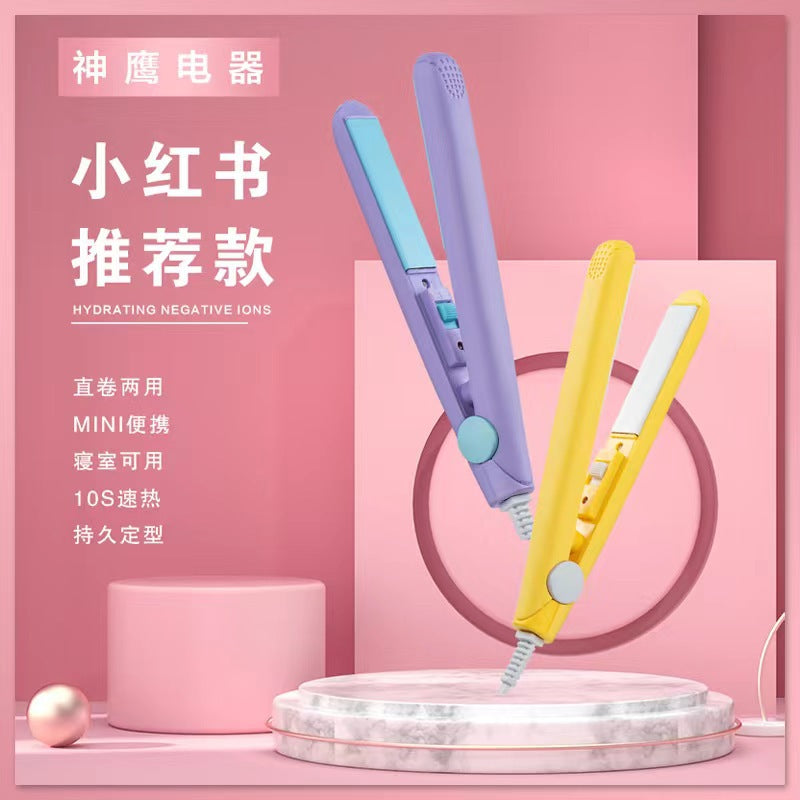 Mini Hair Straightener with Ceramic Plates and Case - product image 2