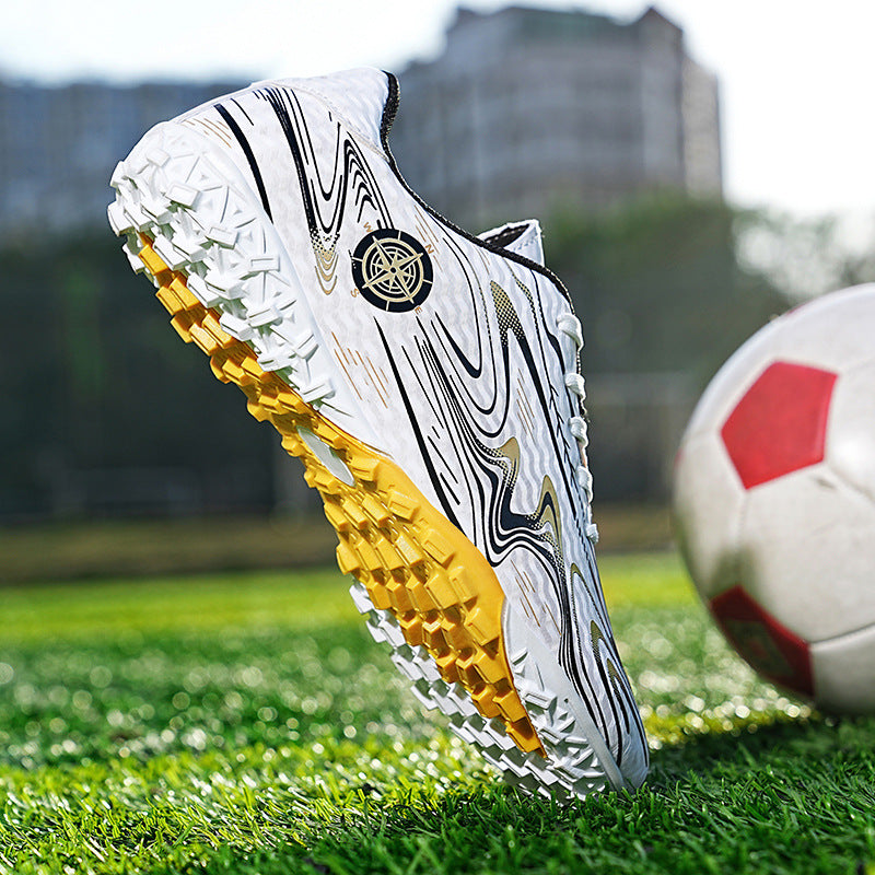 Boys' Outdoor Soccer Cleats for Training and Matches