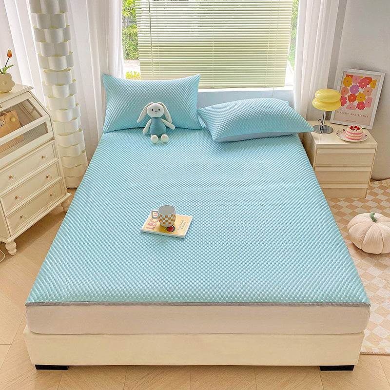 Solid Color 3D Ice Silk Bedding Set for Summer (3 Pieces)