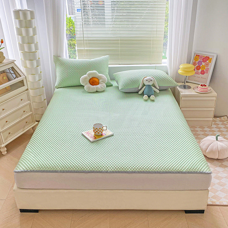 Solid Color 3D Ice Silk Bedding Set for Summer (3 Pieces)